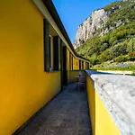 Alojamento de Acomodação e Pequeno-almoço Montebello