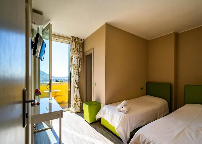 Montebello Bed & Breakfast 3*