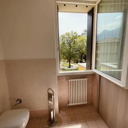 Oda ve Kahvaltı Montebello Lecco
